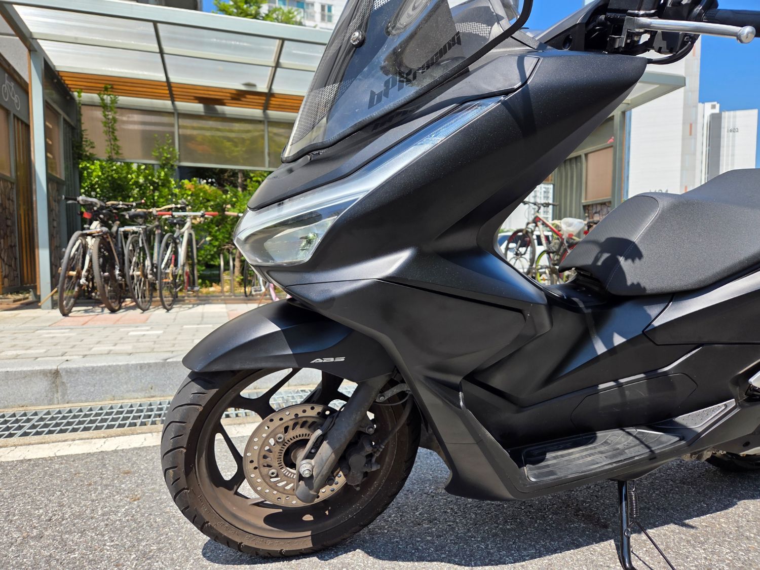 혼다 PCX 125 thumb 2