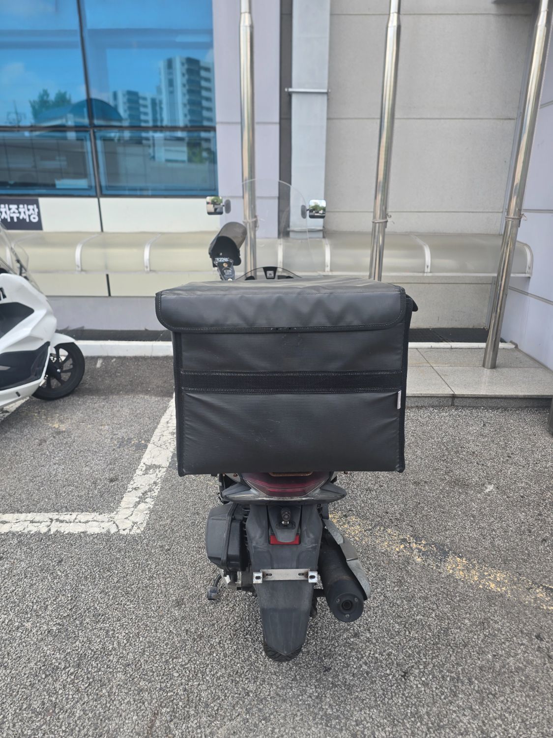 혼다 PCX 150 more