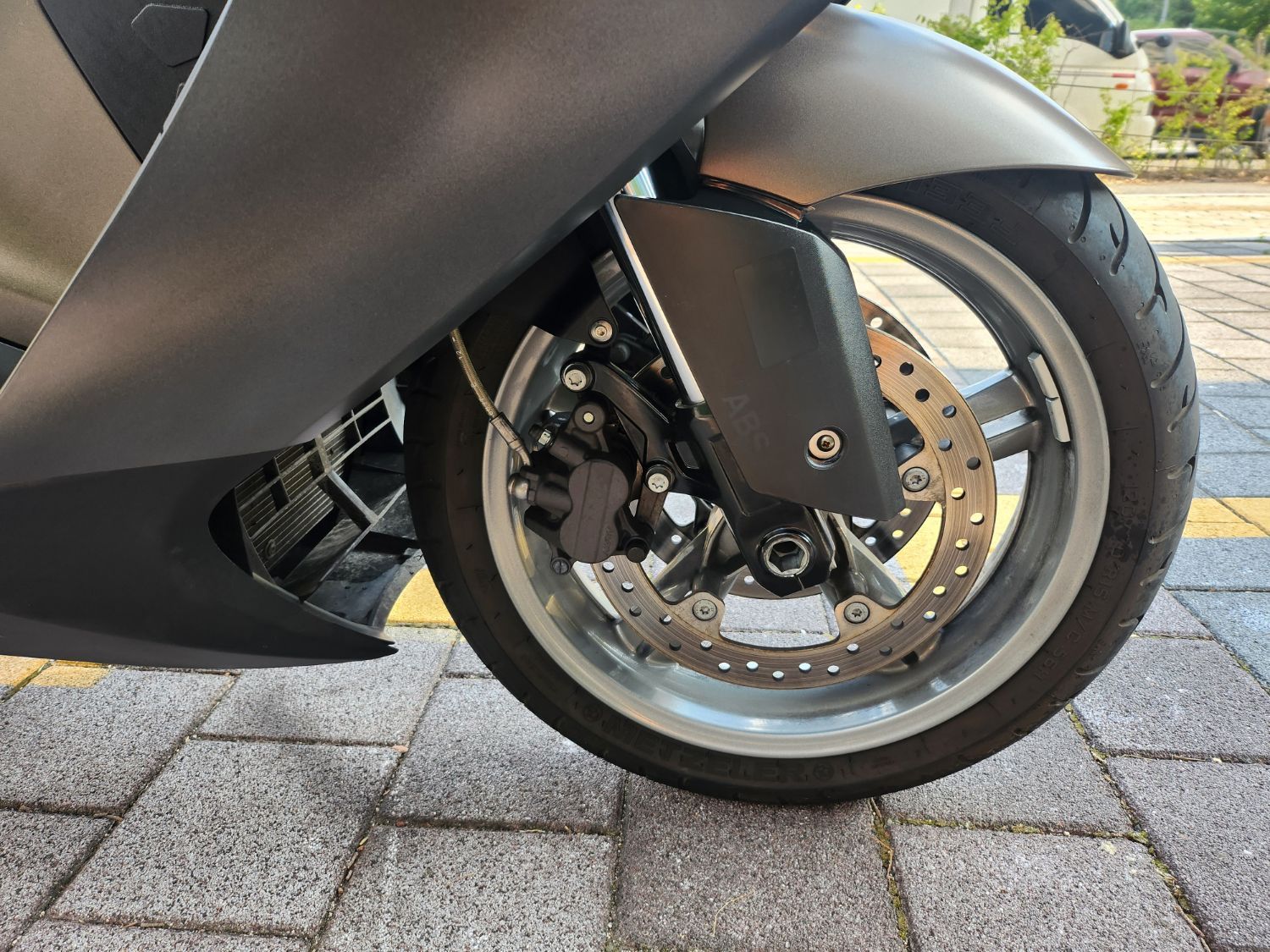 BMW C 650 GT thumb 2