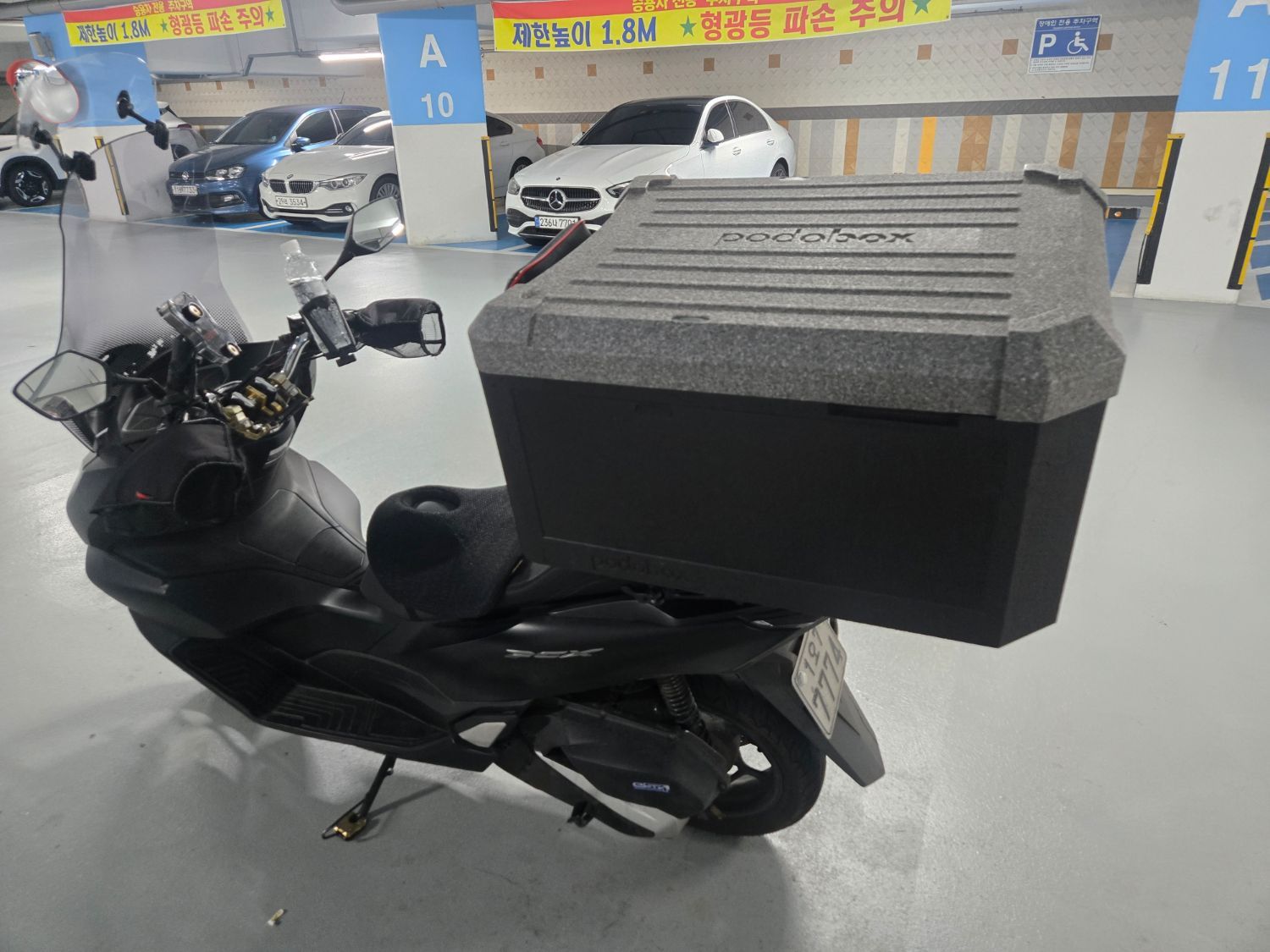 혼다 PCX 125 more