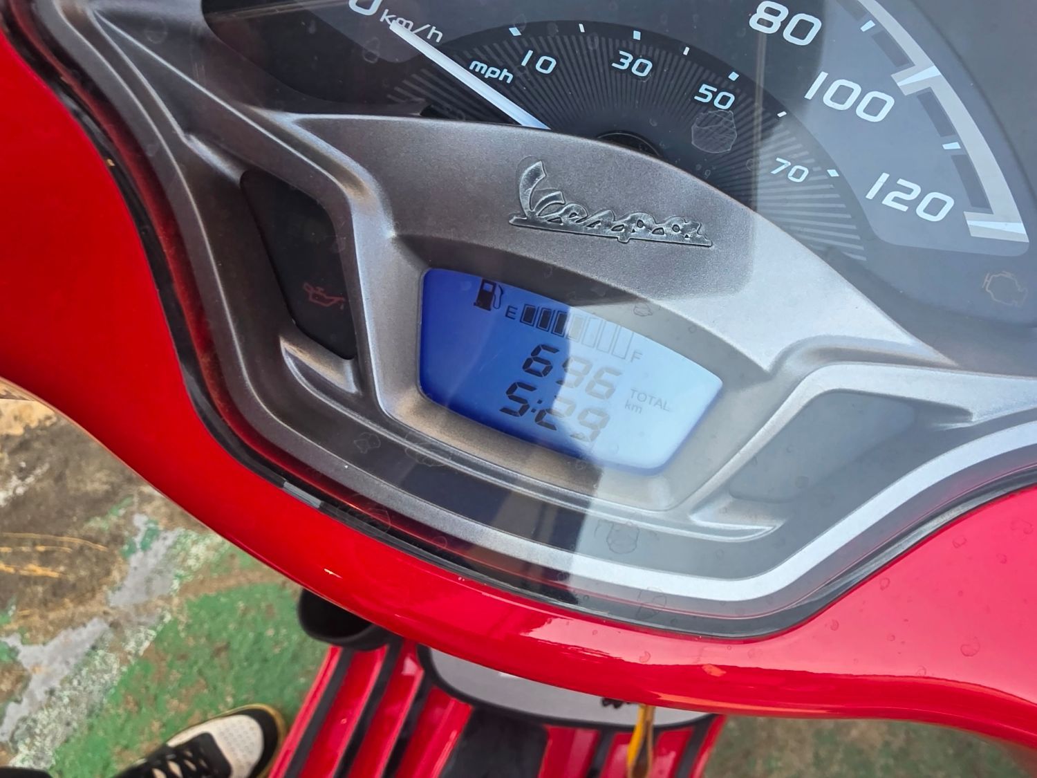 베스파 LX 125 main
