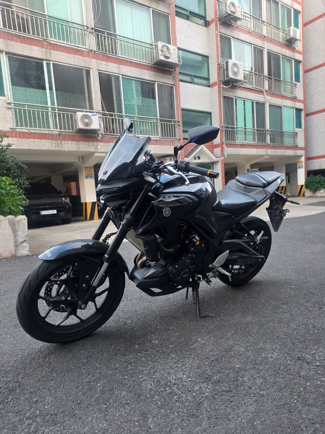 야마하 MT 03 thumb 2