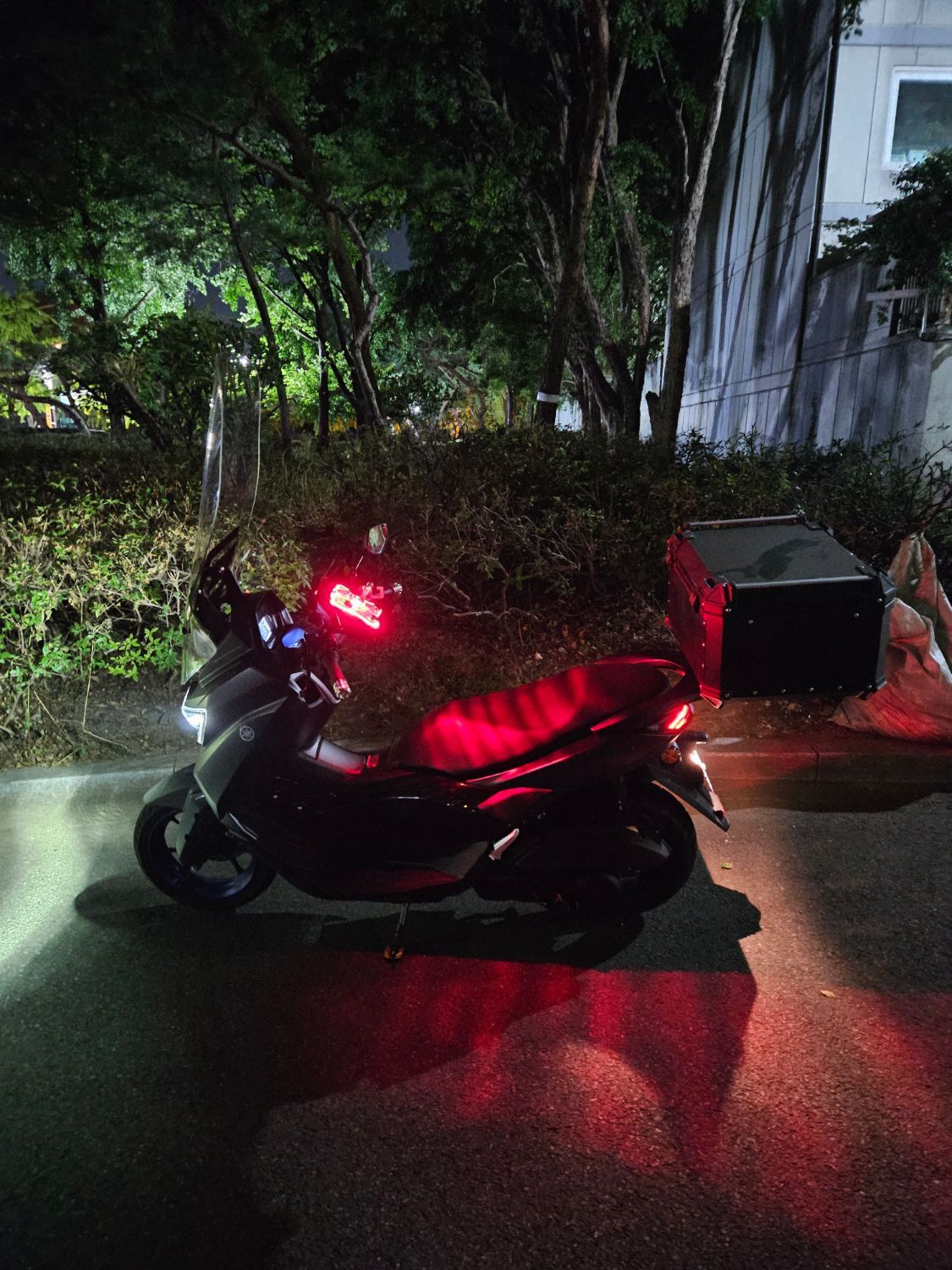 야마하 NMAX 125 main