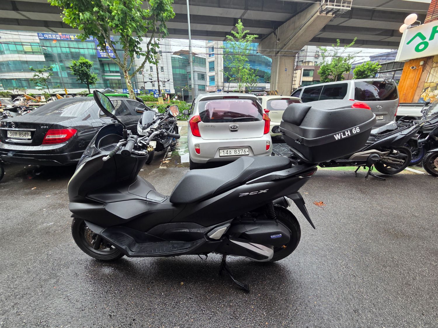 혼다 PCX 125 thumb 2