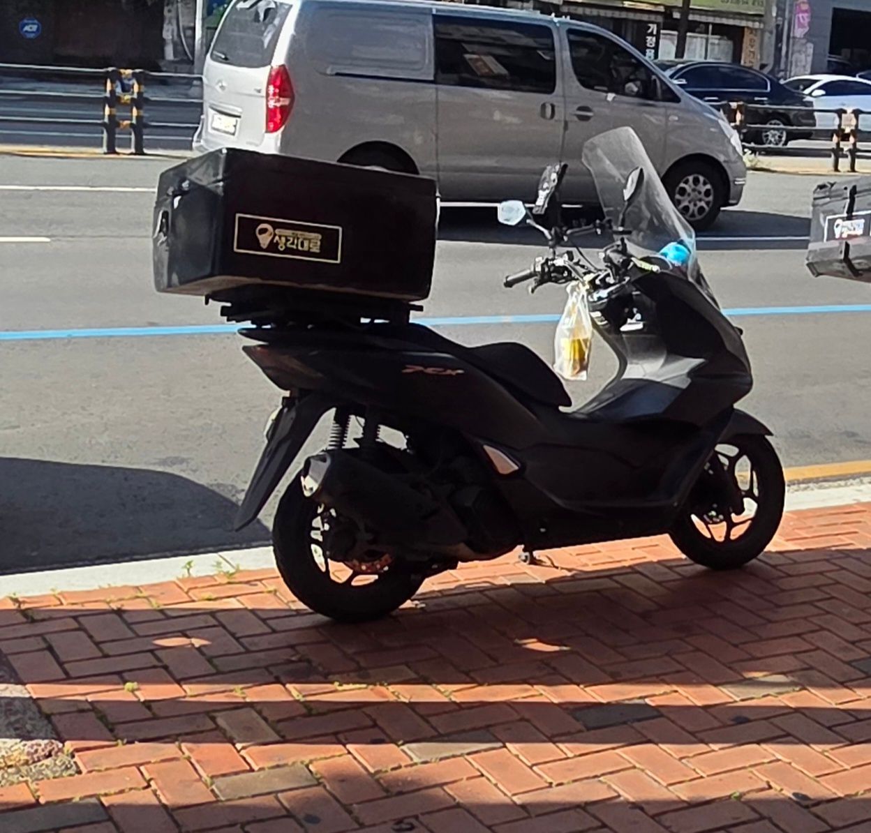 혼다 PCX 125 thumb 2