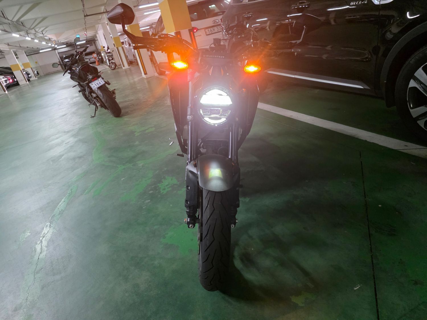 혼다 CB 125 R thumb 2
