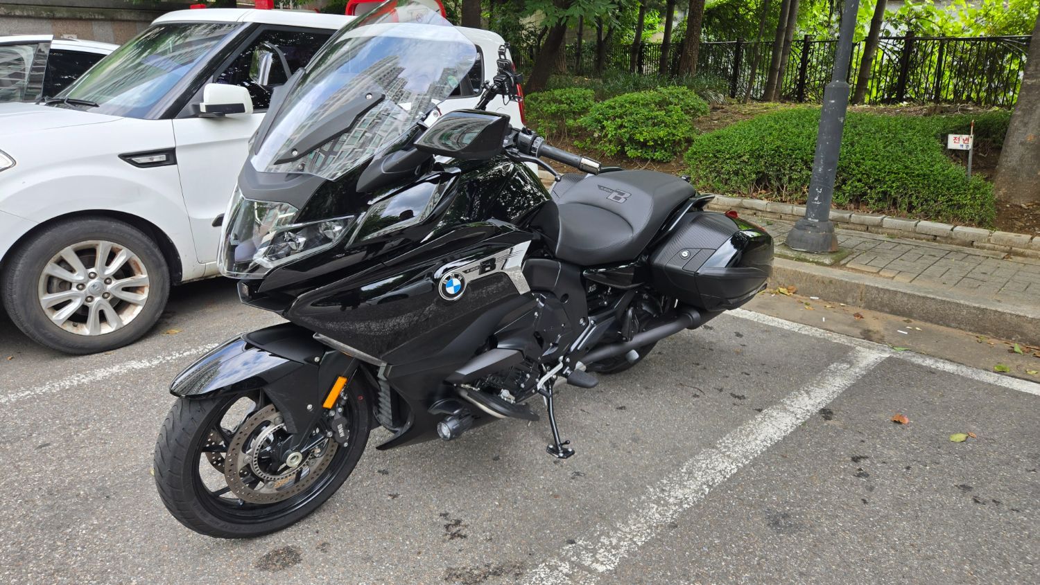 BMW K 1600 B 2023 블랙 사진 4
