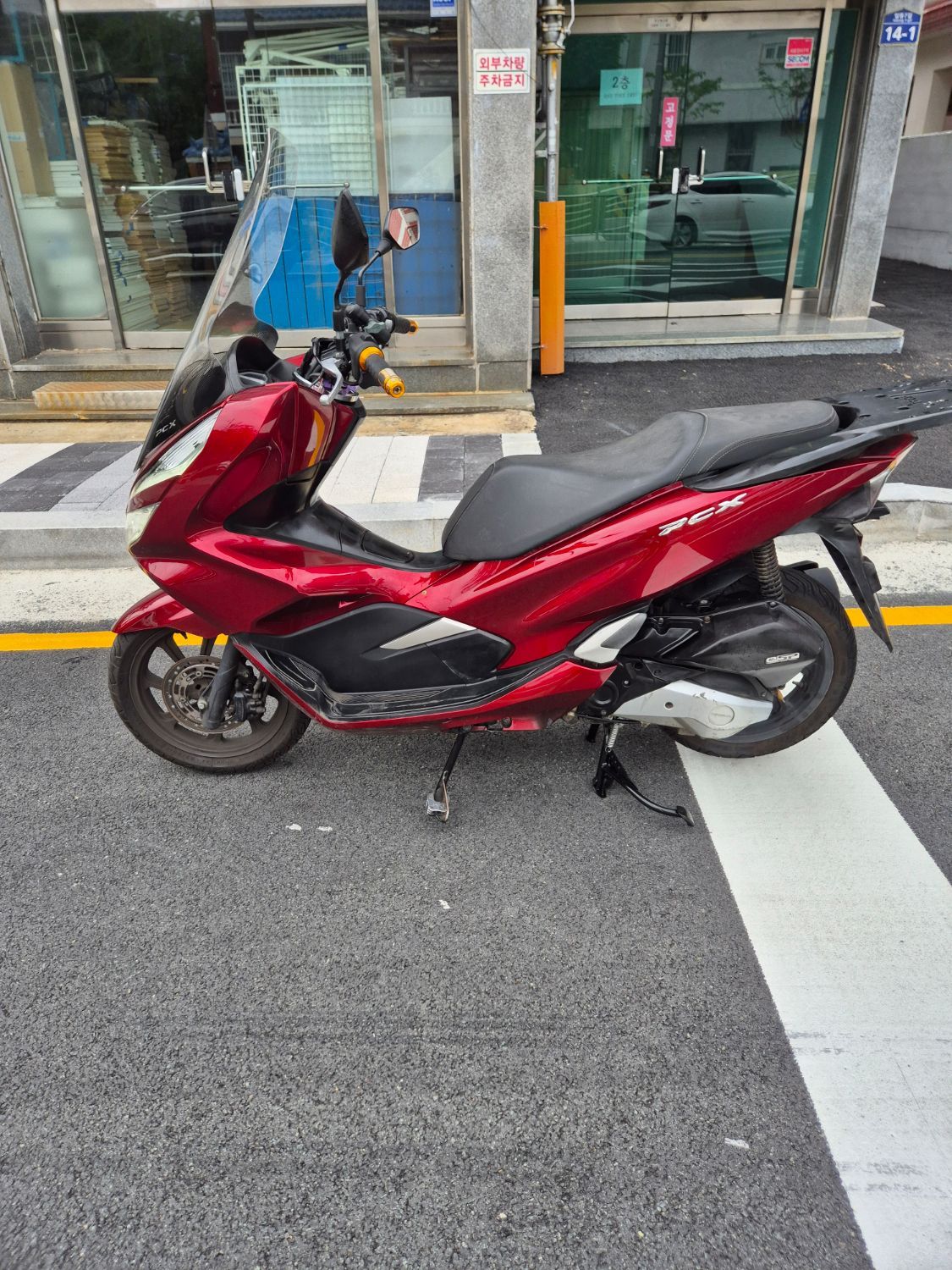 혼다 PCX 125 thumb 2