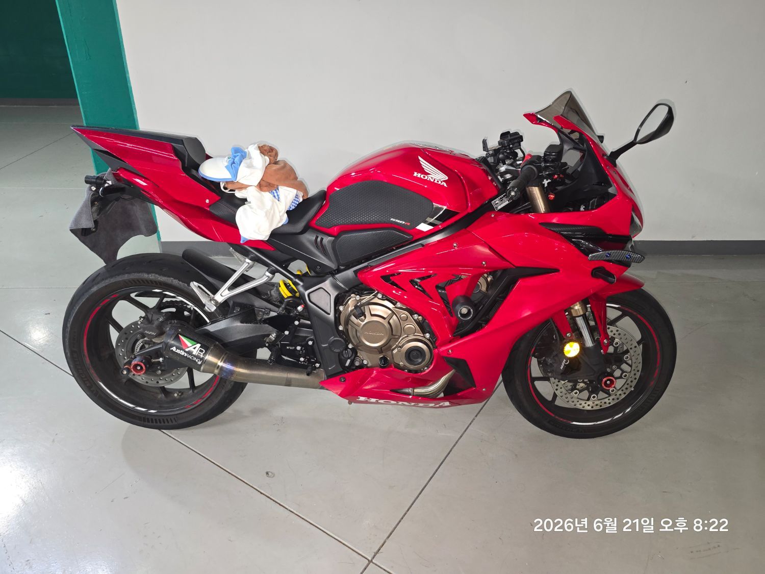 혼다 CBR 650 R MT main
