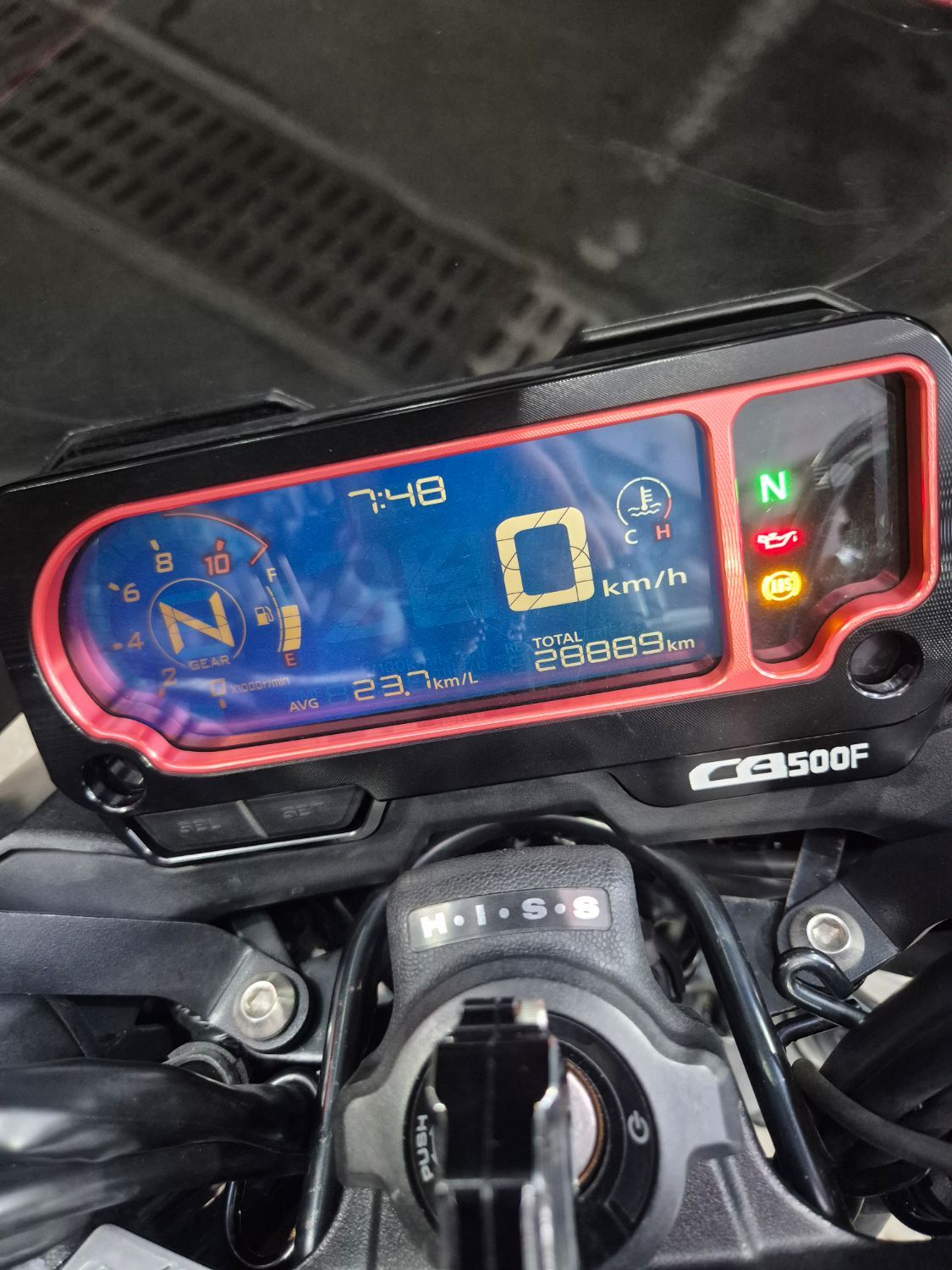 혼다 CB 500 F more