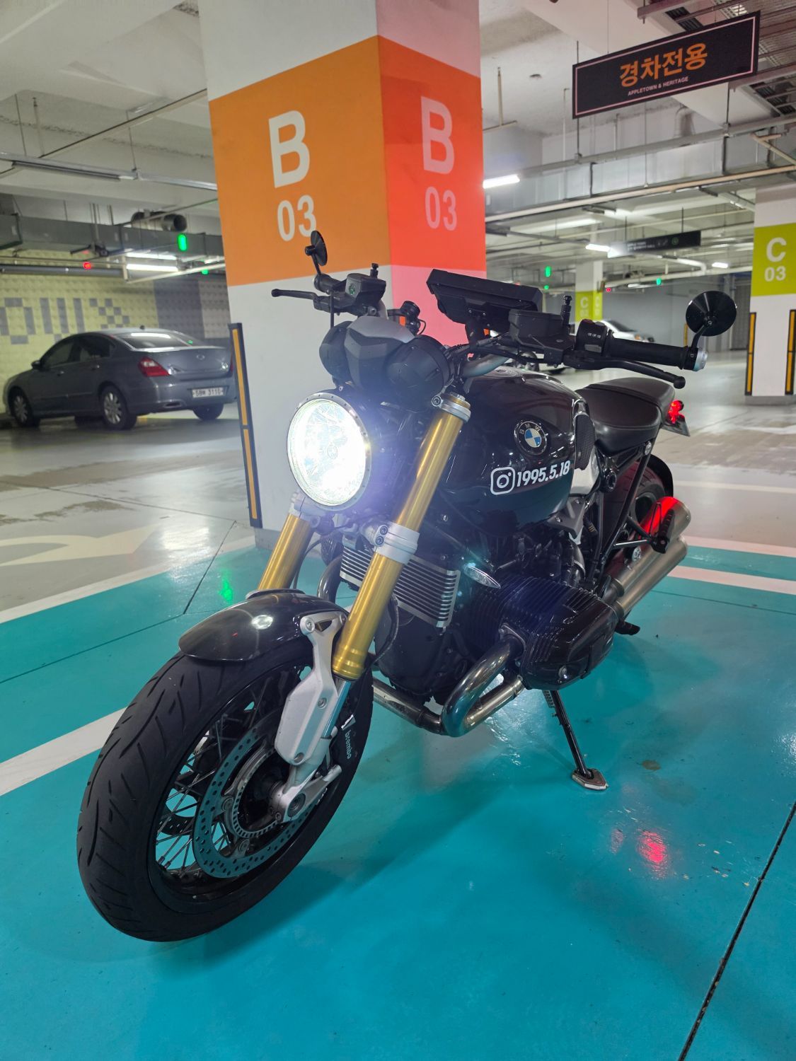 BMW R nine T 2016 블랙 사진 6
