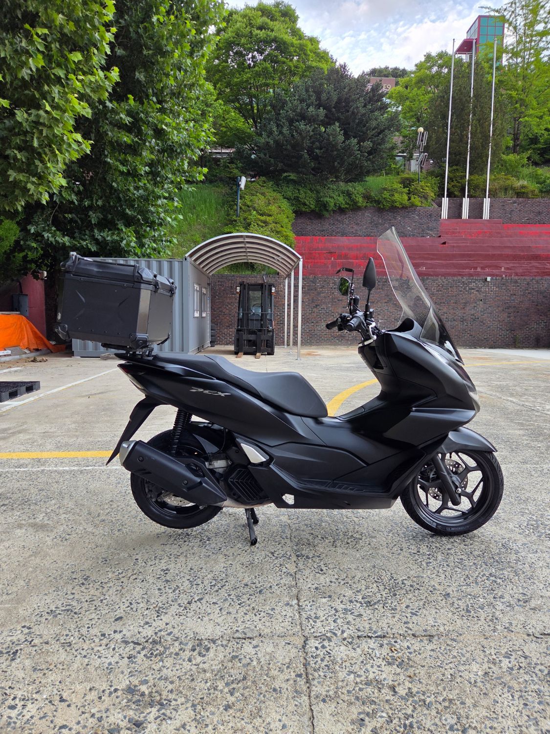 혼다 PCX 125 more