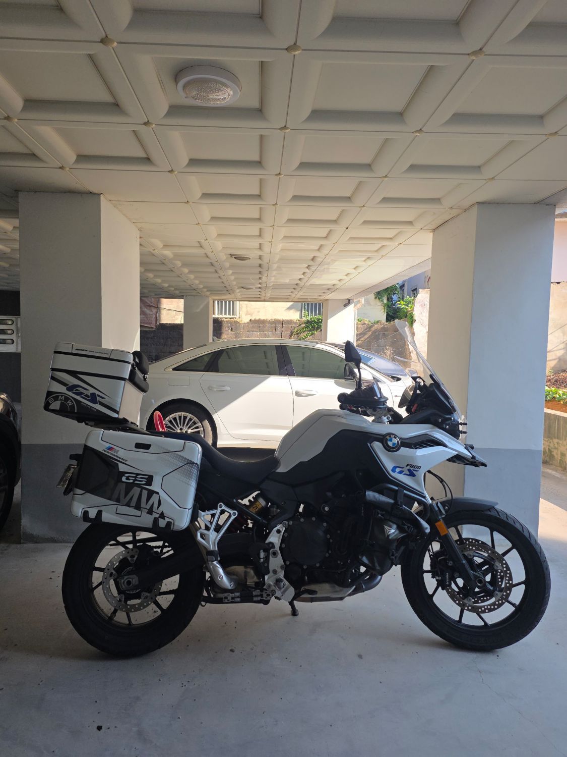 BMW F 800 GS 2025 화이트 사진 5