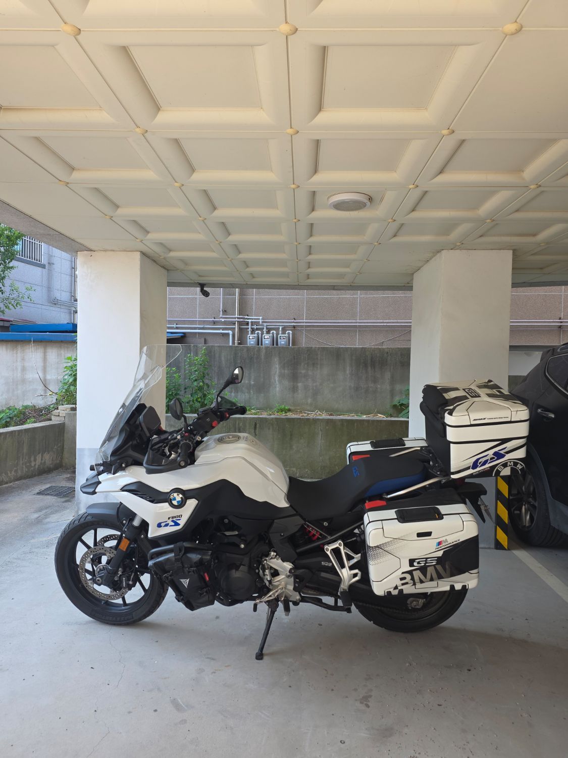 BMW F 800 GS 2025 화이트 사진 6