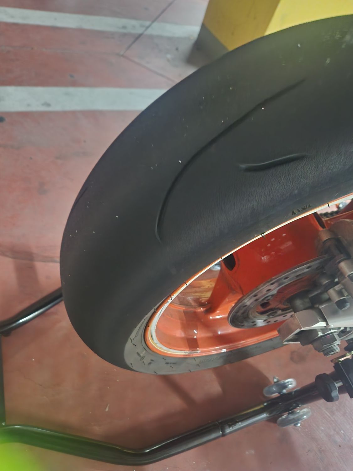 혼다 CBR 1000 RR thumb 2