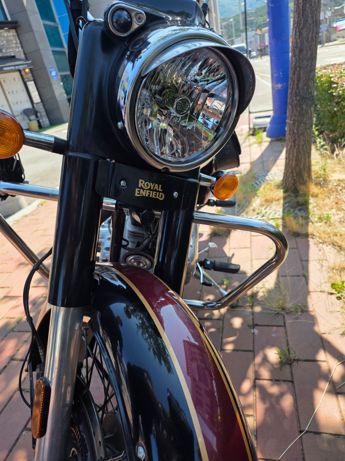 로얄엔필드 클래식 350 more