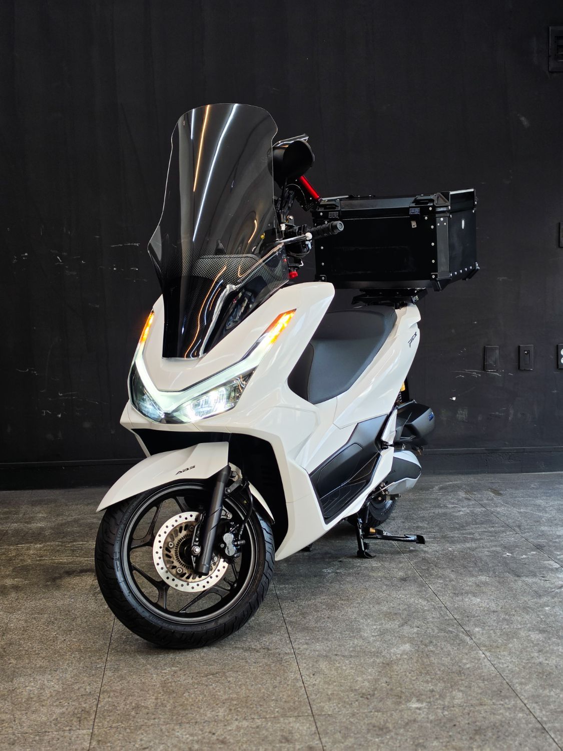 혼다 PCX 125 more