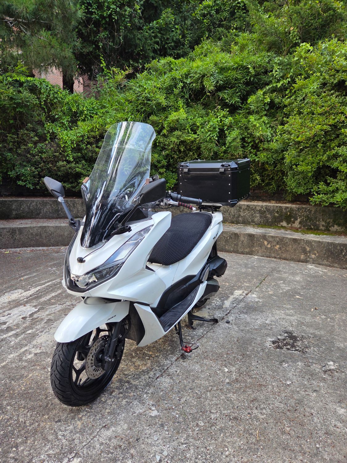혼다 PCX 125 thumb 2