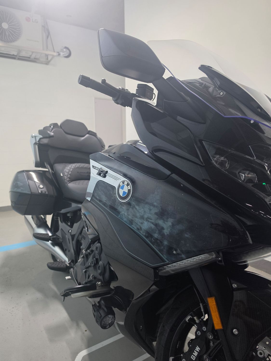 BMW K 1600 그랜드 아메리카 2023 블랙 사진 8