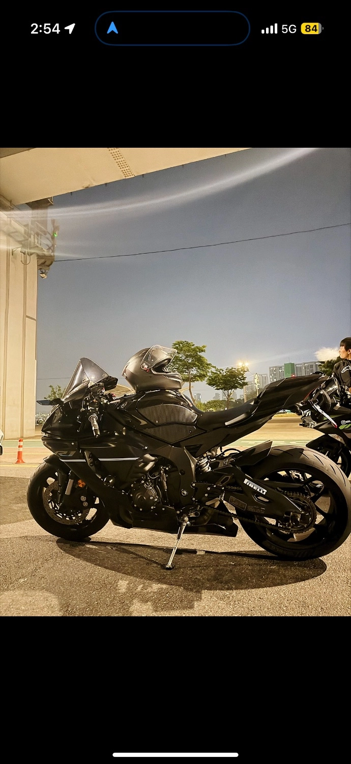 야마하 FZ 1 N 2022 블랙 사진 5