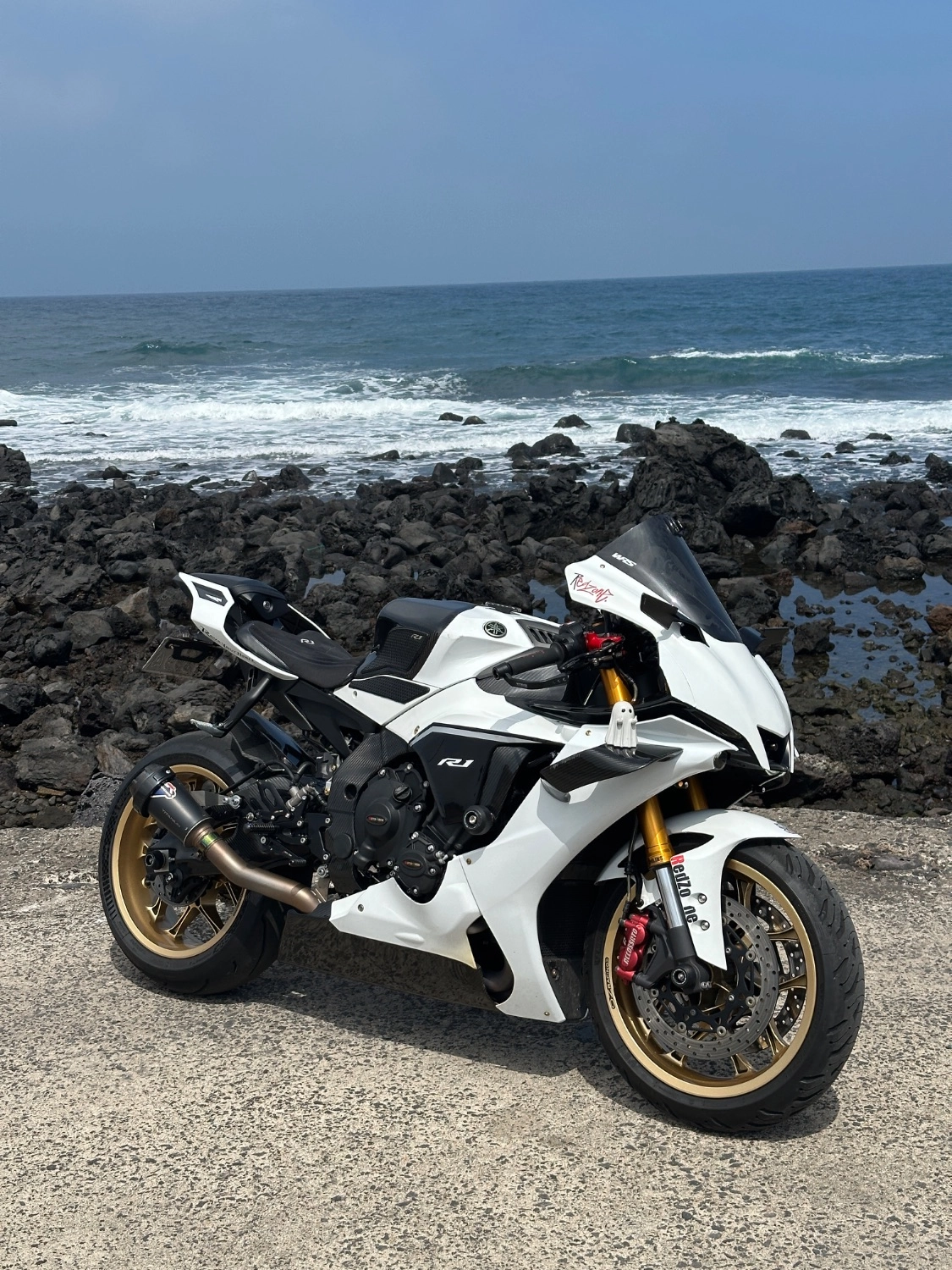 야마하 YZF R1 2022 화이트
