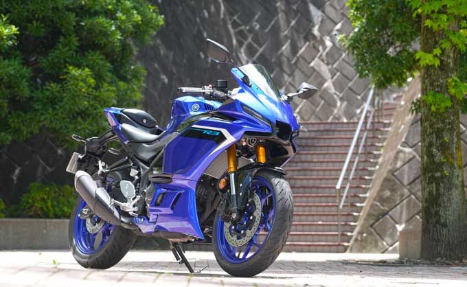【ヤマハ　YZF-R3 試乗記】ヤマハらしい硬派でスポーティな仕上がりが魅力　02画像