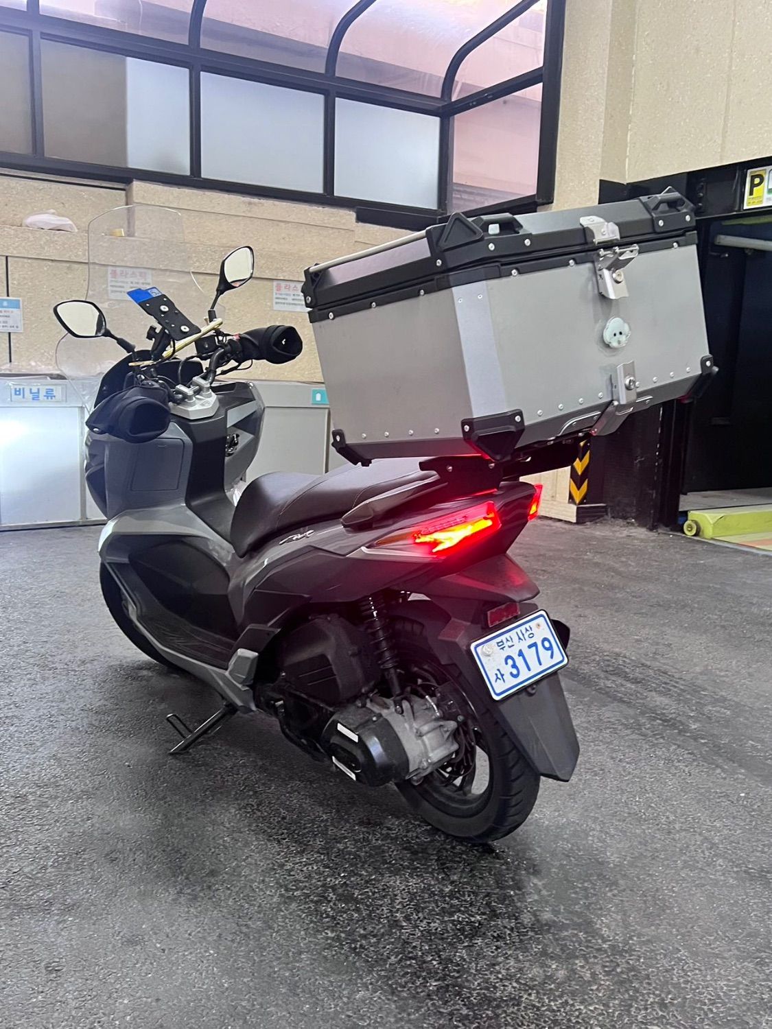SYM VSX 125 ABS thumb 2