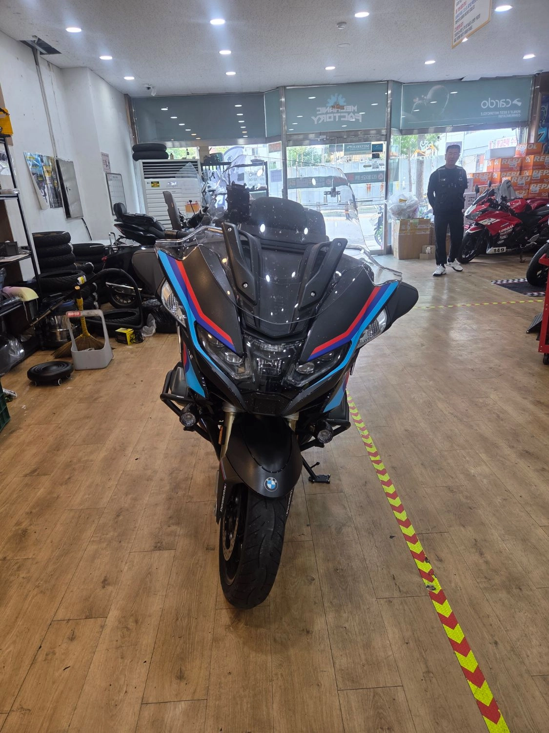BMW R 1250 RT 2023 블랙
