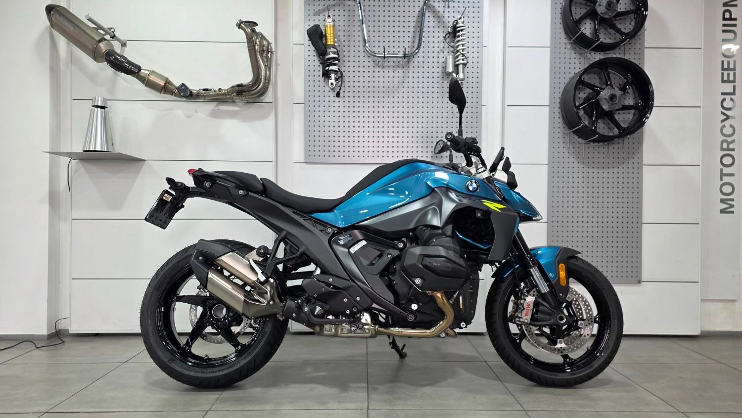 BMW R 1300 R 2026 블루 사진 1