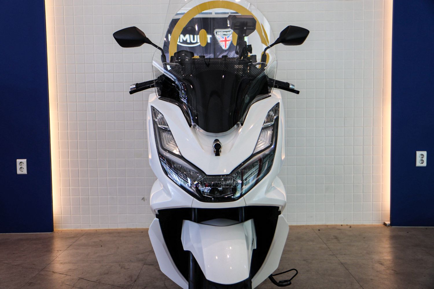 혼다 PCX 125 more