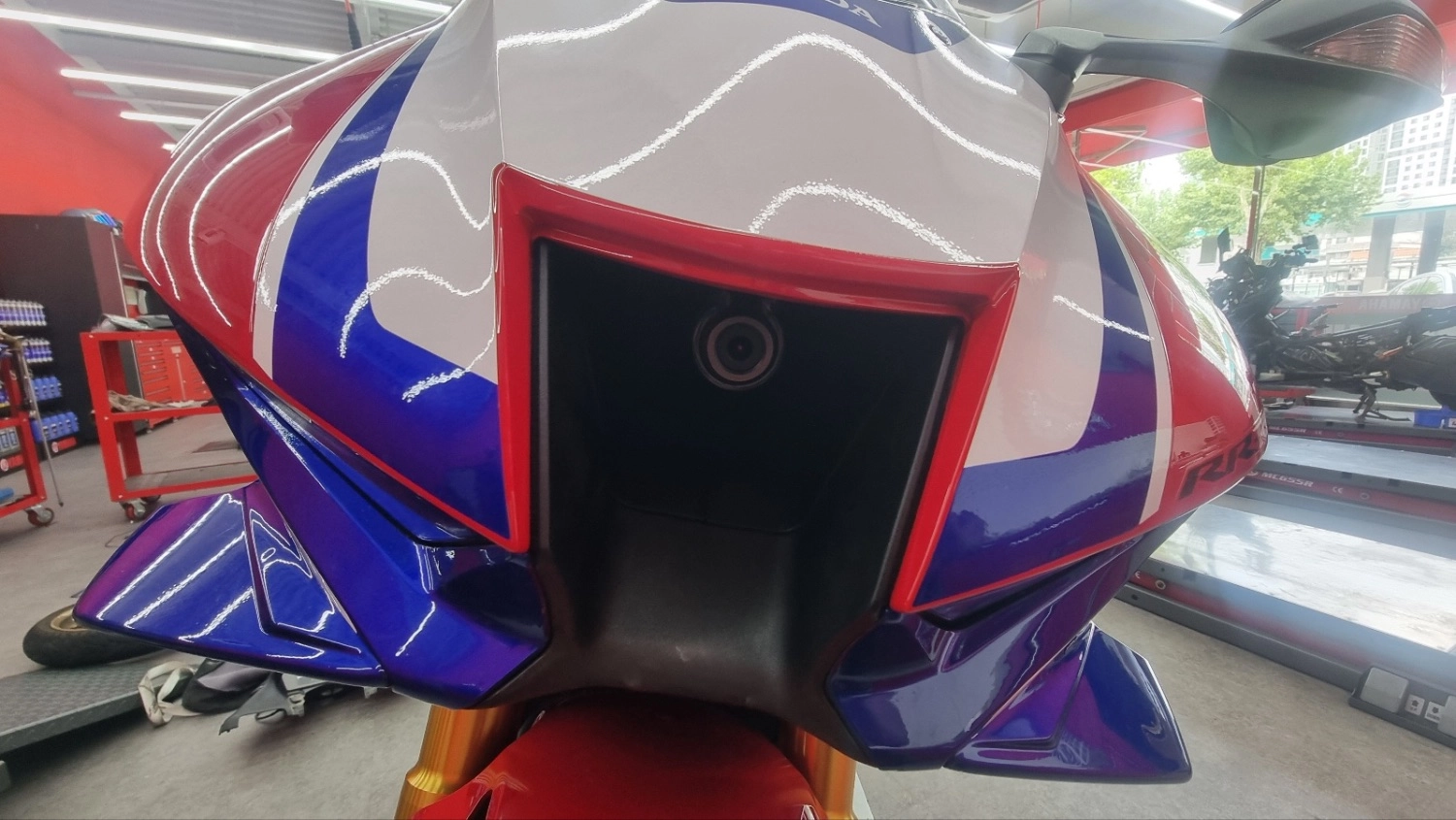 혼다 CBR 1000 RR-R 파이어블레이드 SP 2025 레드 사진 3