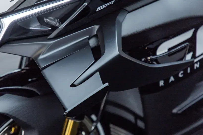 CFMoto V4 SR-RR aero wing
