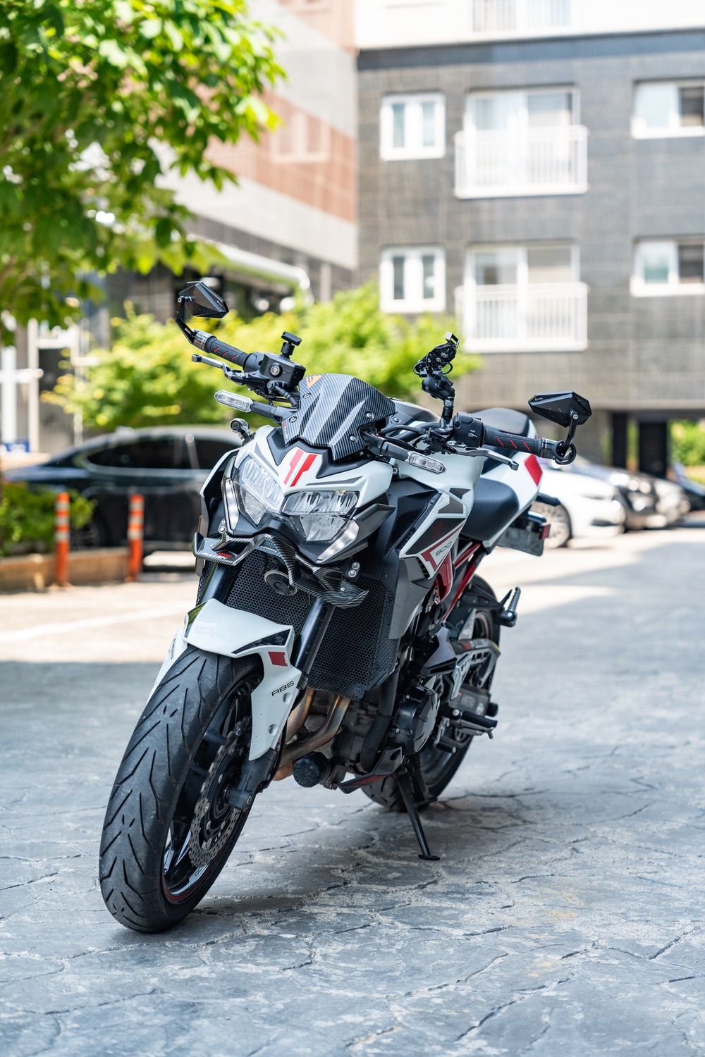 가와사키 Z 900 thumb 2