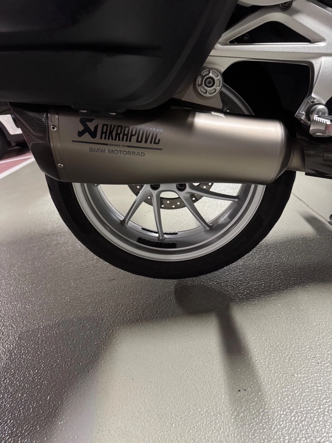 BMW R 1250 RT 2023 화이트 사진 7