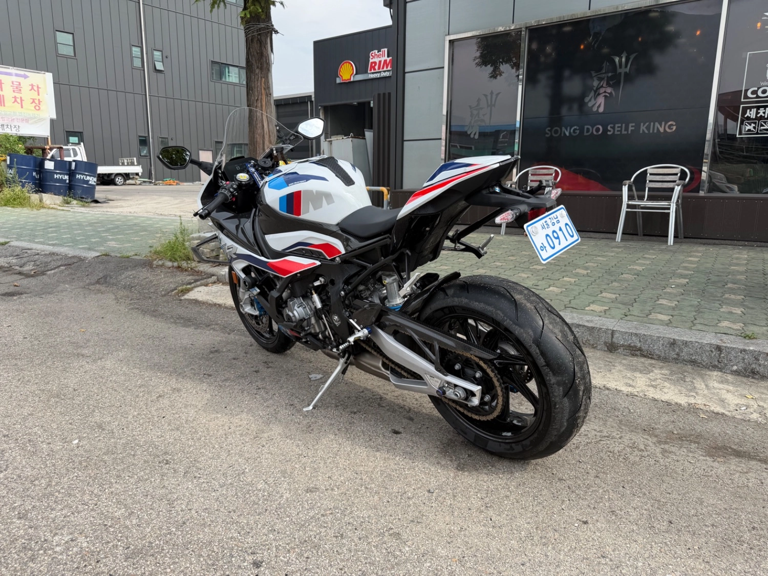BMW M 1000 RR 2022 블랙 사진 5