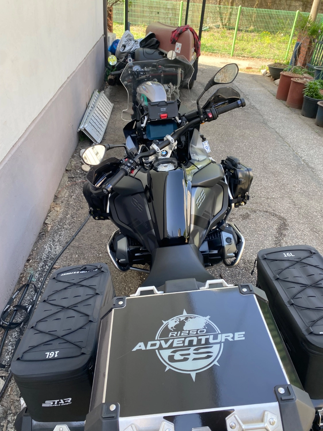 BMW R 1250 GS 어드벤처 2023 블랙 사진 1
