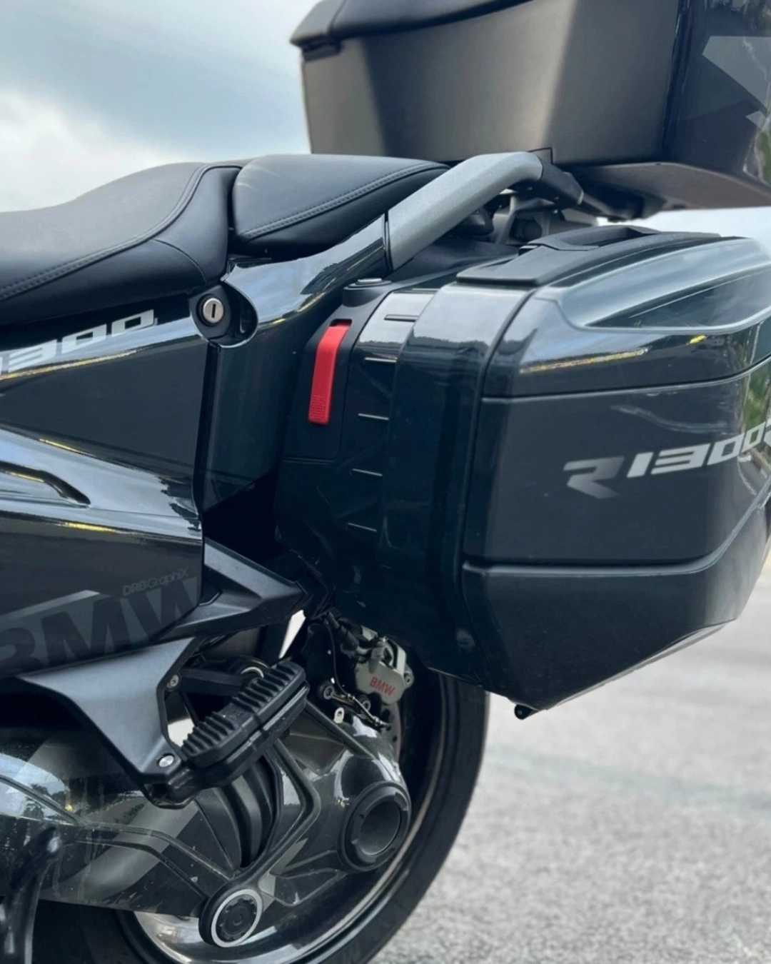 BMW R 1300 RT 2025 블랙 사진 5