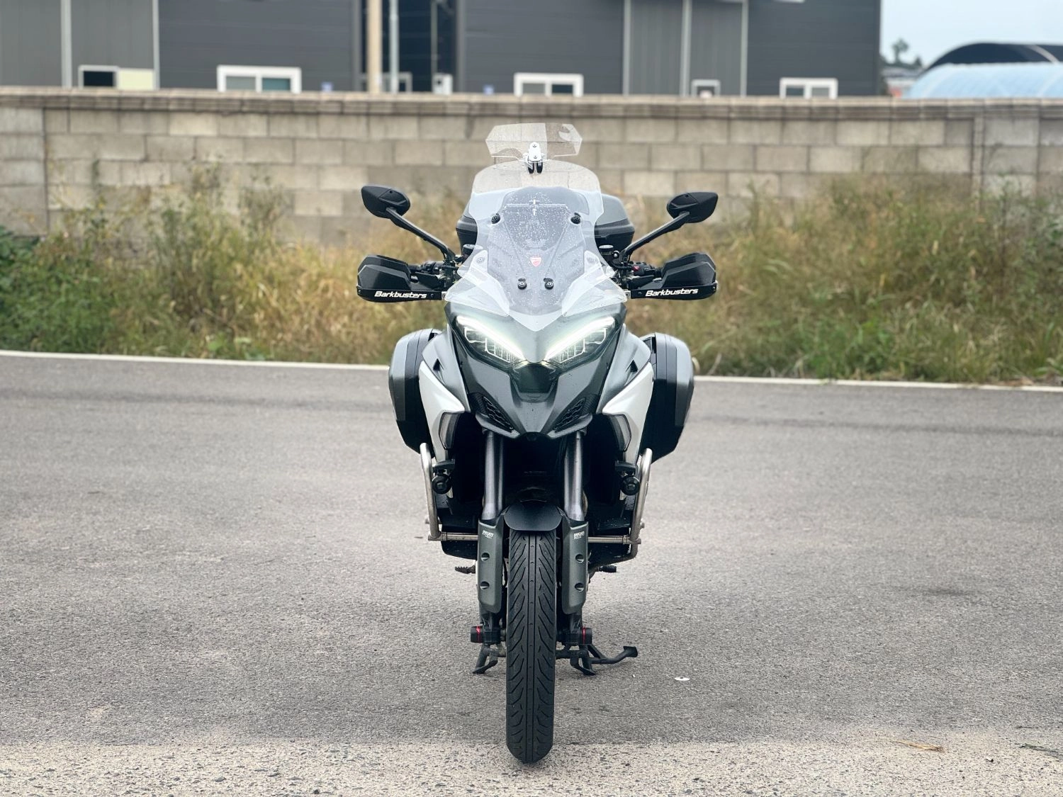 두카티 멀티스트라다 V4 S 2021 화이트 사진 8
