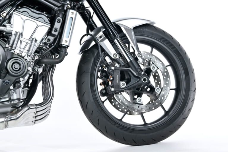 ホンダ｜CB400スーパーフォア Eクラッチ コンセプト｜製品化が待ち遠しいホンダの4気筒ネイキッド! 新型「CB400スーパーフォア Eクラッチ コンセプト」3つの魅力を解説