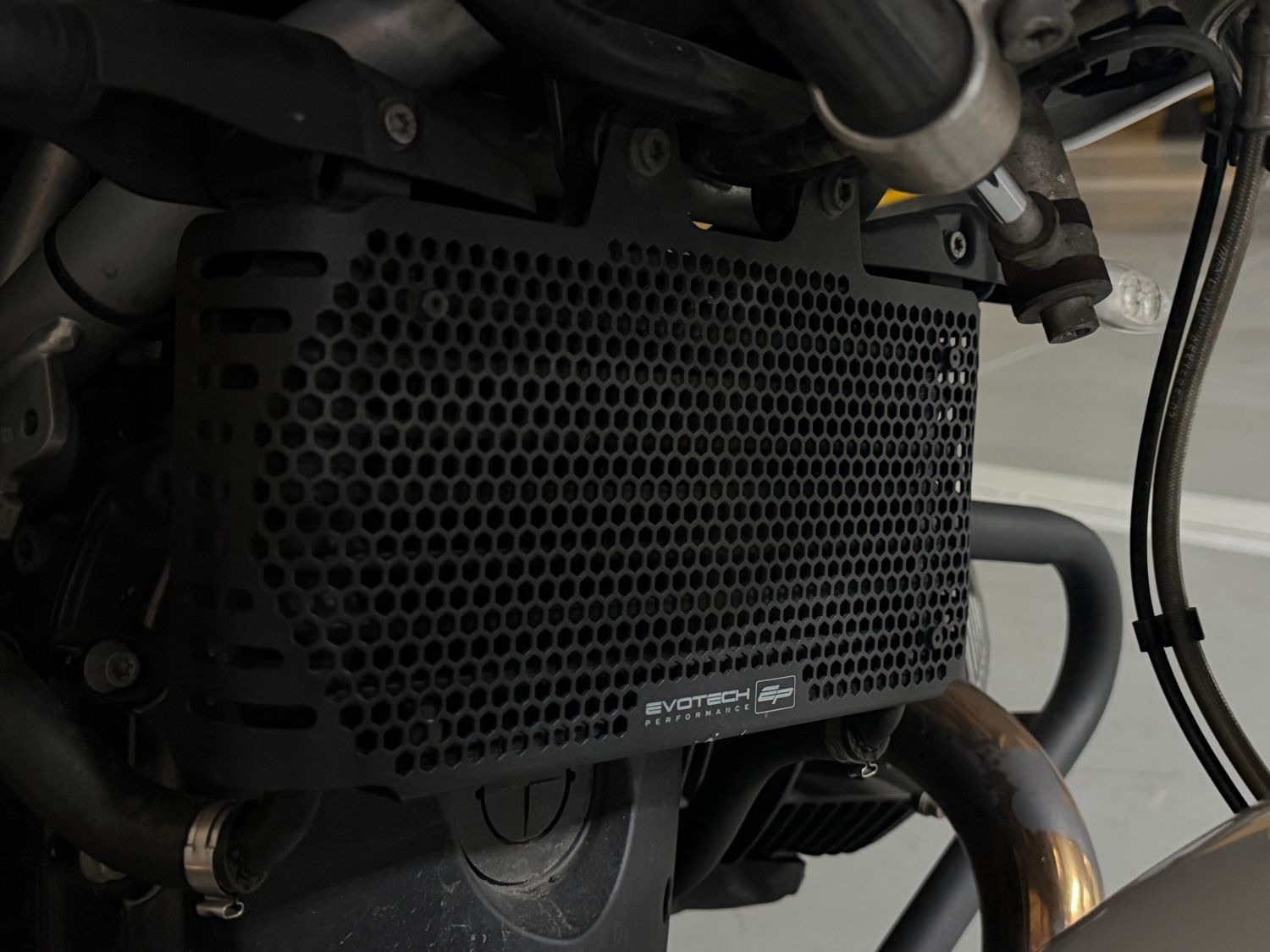BMW R nine T 레이서 2019 화이트 사진 8