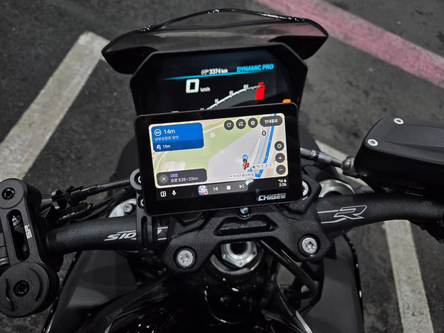 BMW S 1000 R 2026 블랙 사진 6
