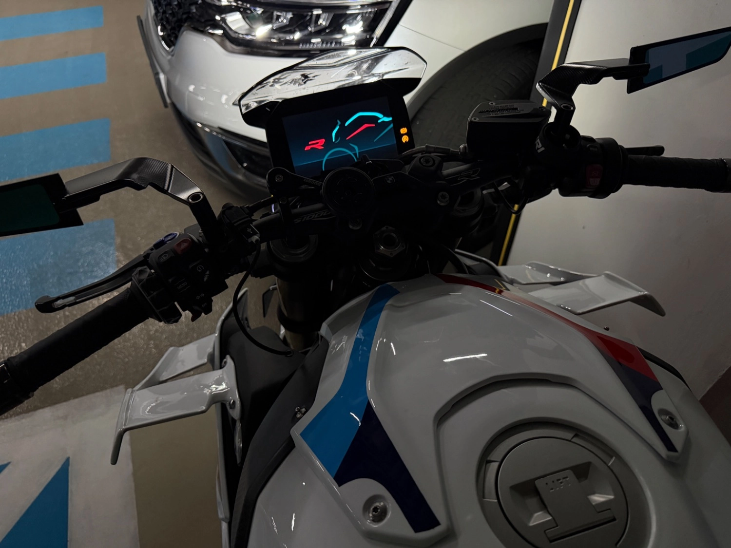 BMW S 1000 R 2022 흰색 사진 4