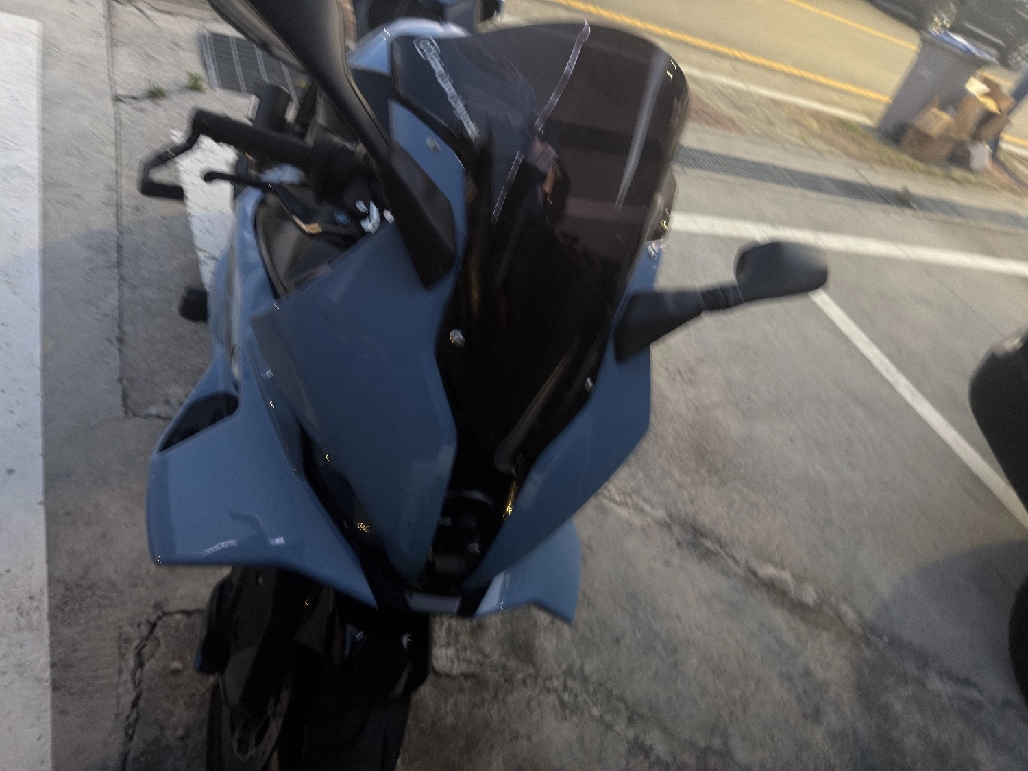 BMW S 1000 RR 2025년식 2025 야스마리나블루 사진 4