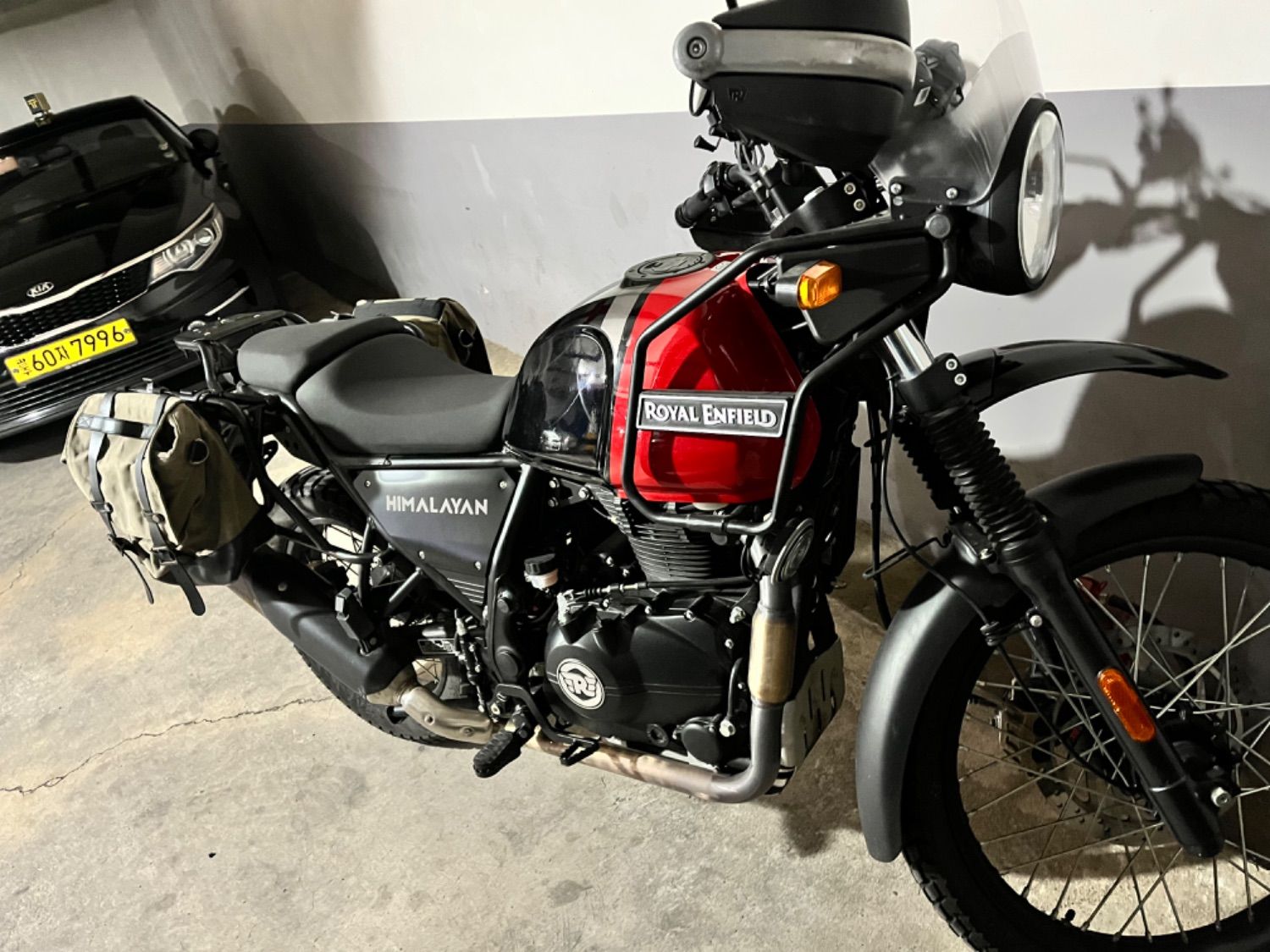 로얄엔필드 히말라얀 main