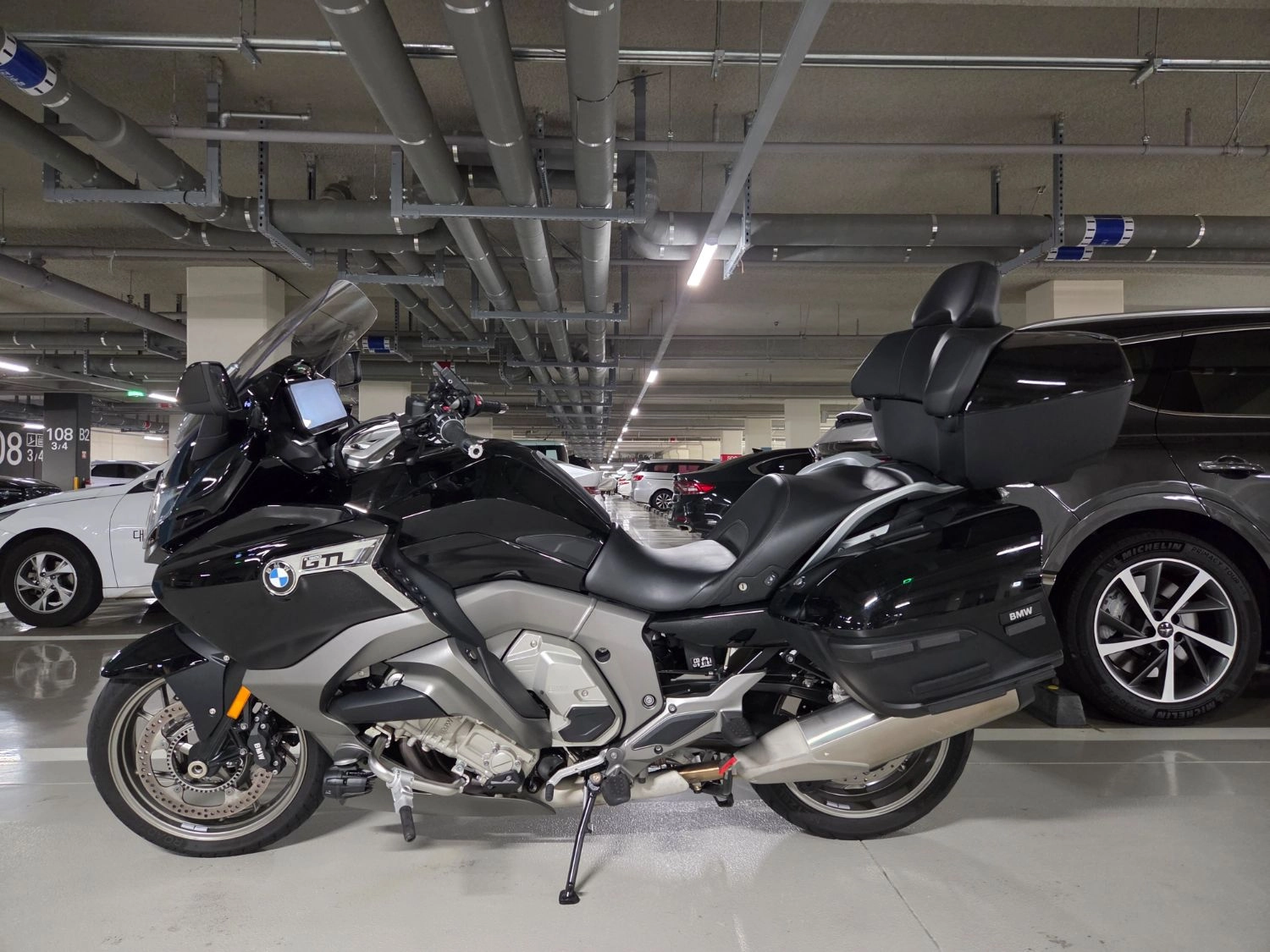 BMW K 1600 GTL 2024 블랙 사진 2
