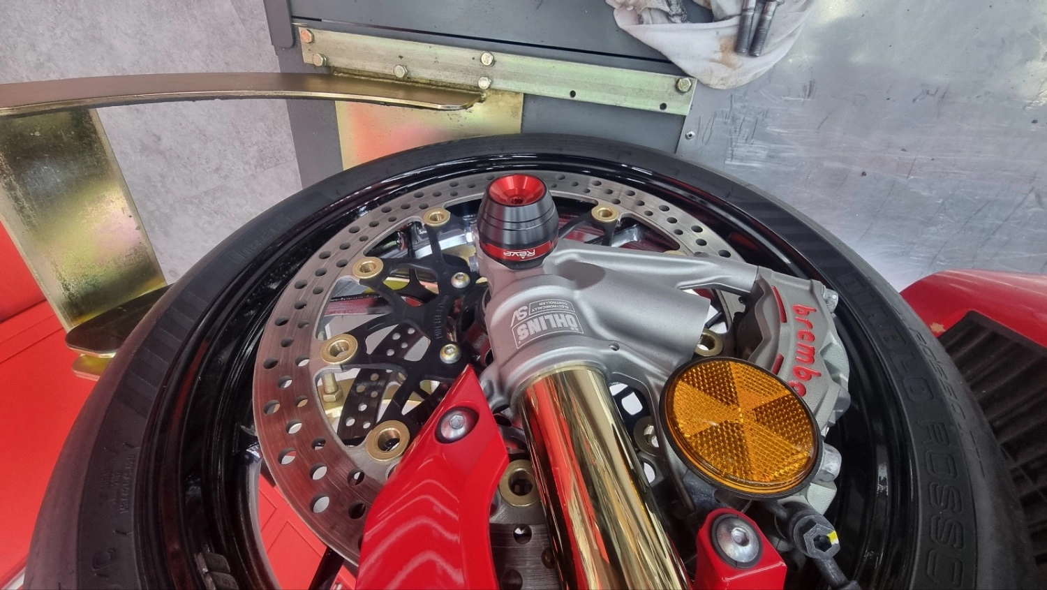 혼다 CBR 1000 RR-R 파이어블레이드 SP 2025 레드 사진 6