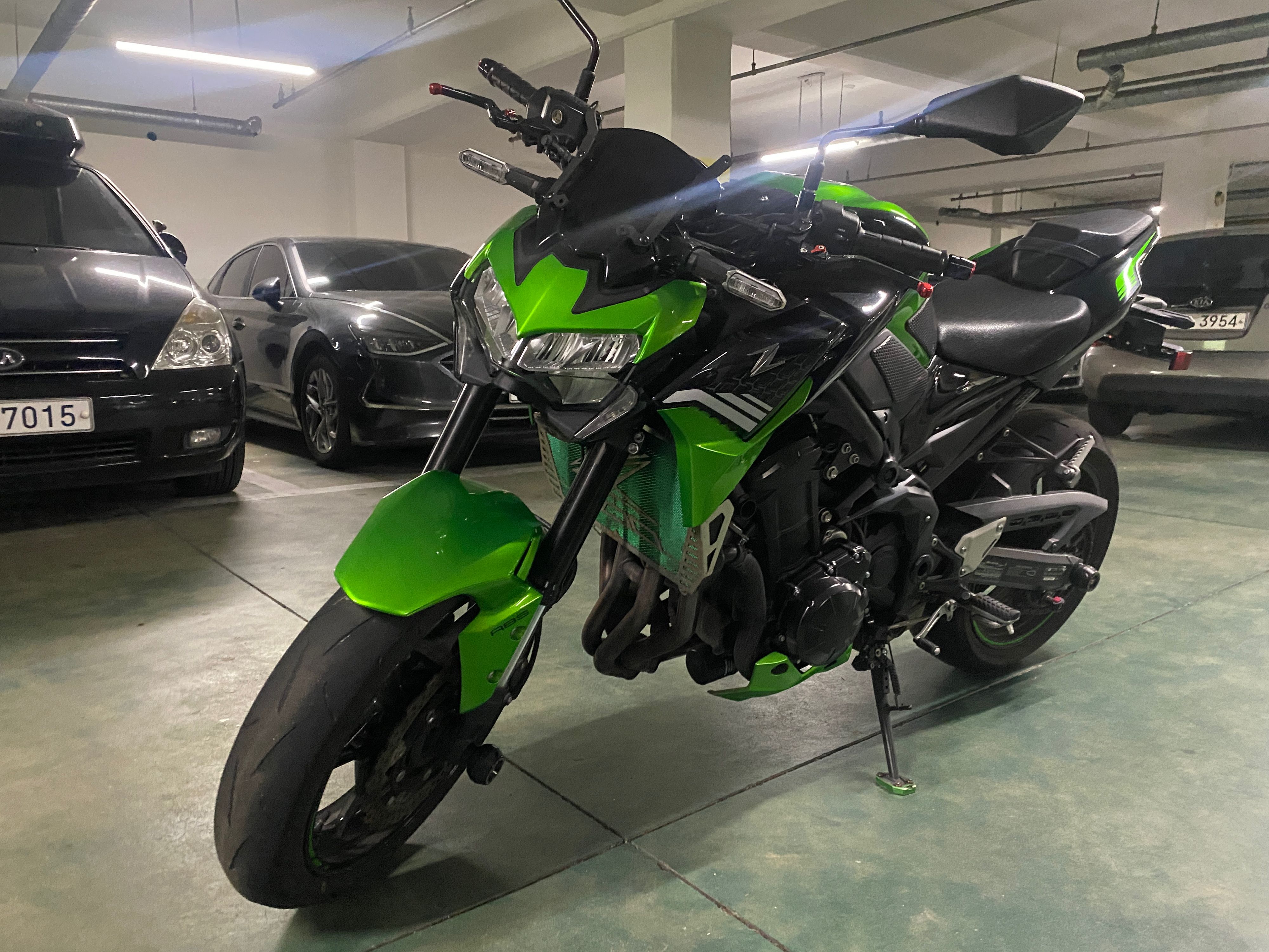 가와사키 Z 900 more