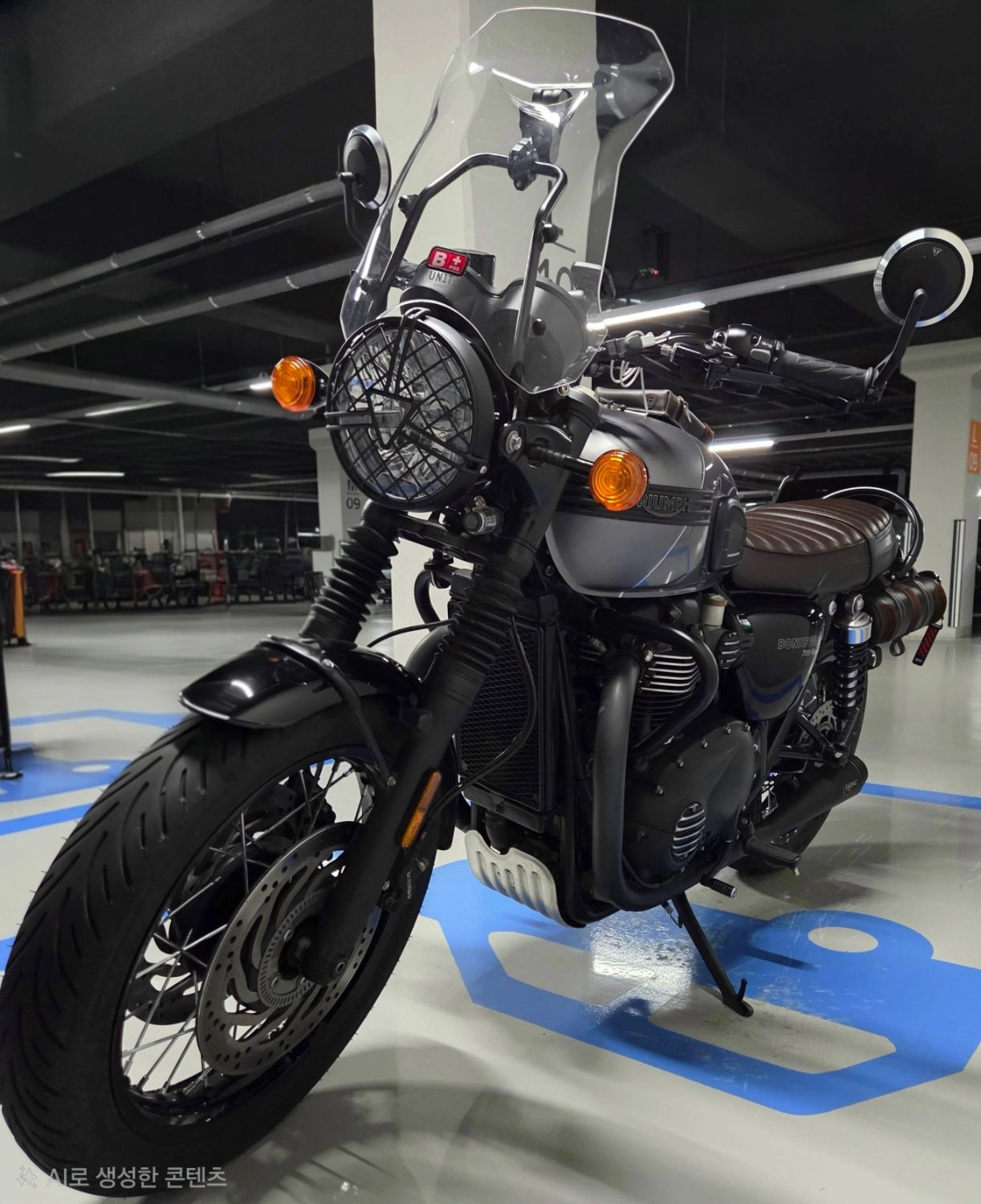 트라이엄프 본네빌 T120 블랙 2025 블랙 사진 1