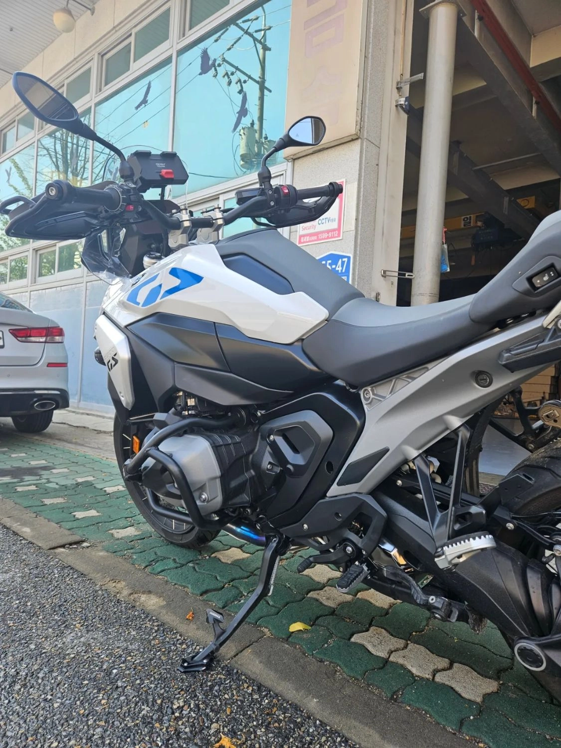 BMW R 1300 GS 2025 블루 사진 6