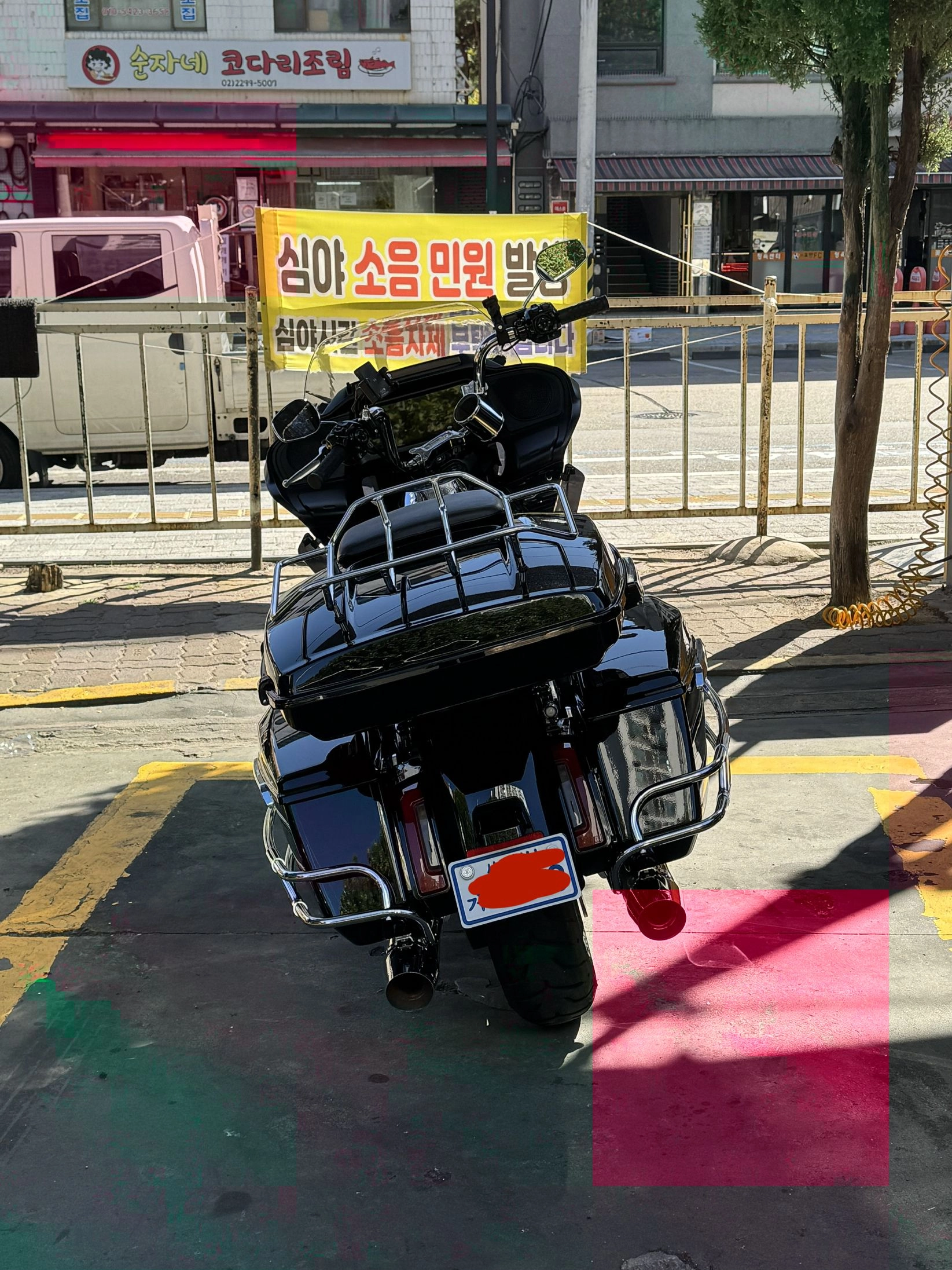 할리데이비슨 로드 글라이드 2024 블랙 사진 7